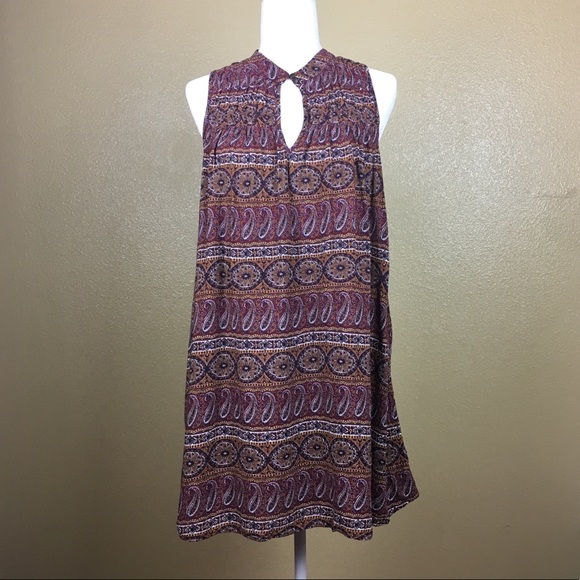 American Eagle Outfitters Dresses & Skirts - American Eagle Paisley Dresss Size M